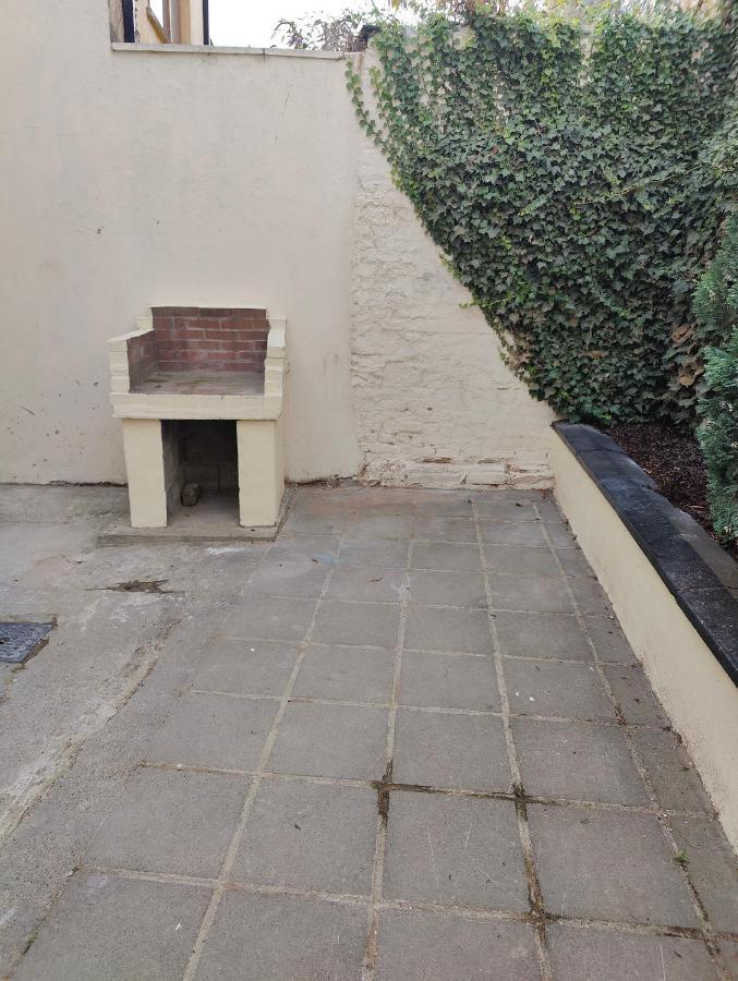 Recently Renovated Dublin City House 빌라 외부 사진